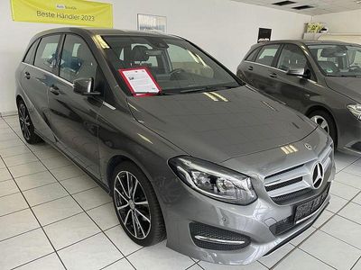 Gebraucht Mercedes B180 Edition 122 PS (89 kW) 2018 Grau Van / Kleinbus