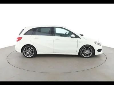 Gebraucht Mercedes B200 Edition 156 PS (114 kW) 2018 Weiß Kleinwagen