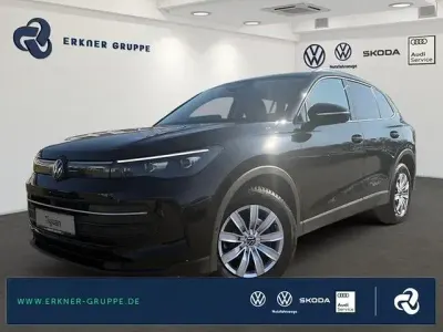 Gebraucht VW Tiguan 150 PS (110 kW) 2026 Grenadillschwarz metallic SUV