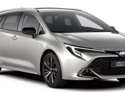 Nowe Toyota Corolla 178 KM (130 kW) 2026 Srebrny Kombi