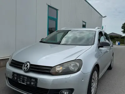Gebraucht VW Golf VI 140 PS (102 kW) 2011 Silber Kleinwagen