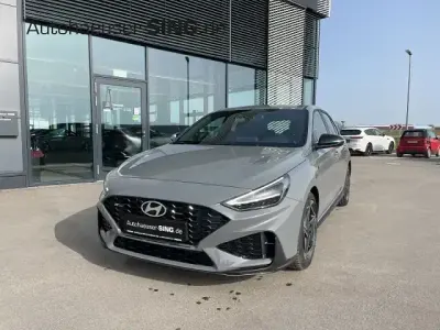 Neu Hyundai i30 N Line 150 PS (110 kW) 2026 Grau Limousine