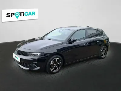 Gebraucht Opel Astra 131 PS (96 kW) 2024 Schwarz Limousine