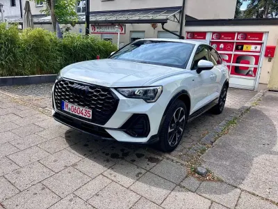 Gebraucht Audi Q3 Sportback S-Line 150 PS (110 kW) 2024 Weiß SUV