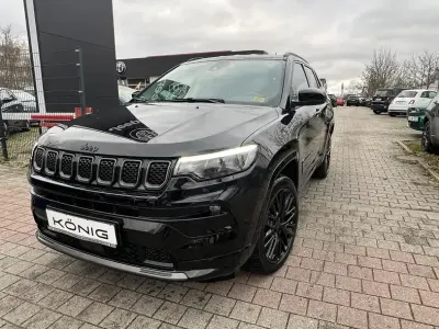 Second-hand Jeep Compass 239 CP (175 kW) 2022 Negru SUV