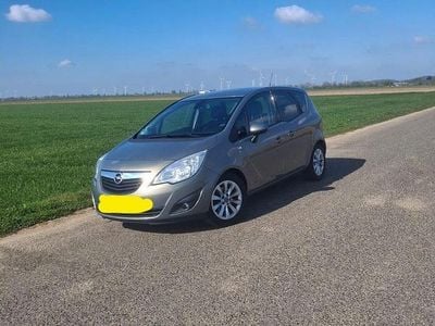 Usata Opel Meriva 120 CV (88 kW) 2013 Grigio Monovolume