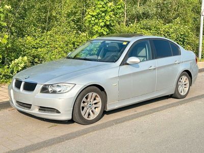 gebraucht BMW 320 i Automatik Limousine Klima