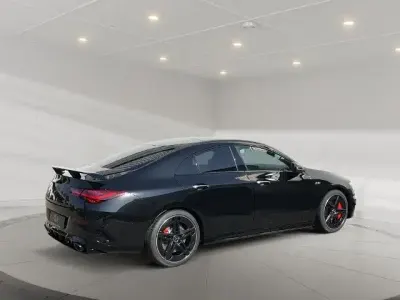 Gebraucht Mercedes CLA35 AMG AMG 306 PS (225 kW) 2024 Metalliclack kosmosschwarz Coupé
