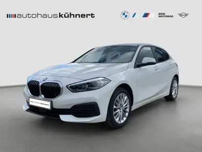 Gebraucht BMW 118 Advantage 136 PS (100 kW) 2023 Weiß Kleinwagen