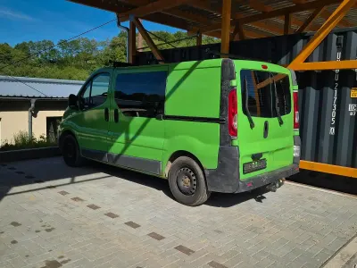 Gebraucht Renault Trafic 146 PS (107 kW) 2008 Grün Van / Kleinbus