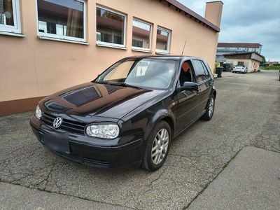 VW Golf IV