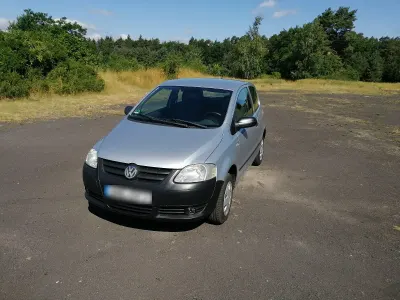 Gebraucht VW Fox 69 PS (50 kW) 2007 Silber Kleinwagen