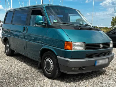 Gebraucht VW Multivan 110 PS (80 kW) 1995 Grün Van / Kleinbus
