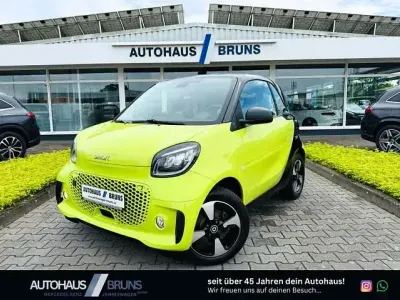 Gebraucht Smart ForTwo Electric Drive Exclusive 60 kW (82 PS) 2024 Schwarz