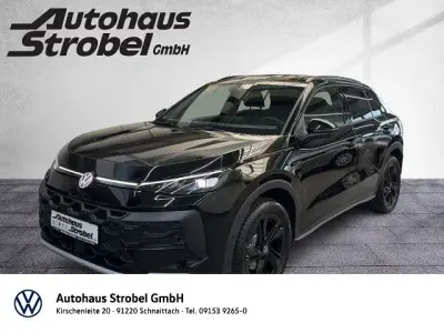 Neu VW T-Roc Style 150 PS (110 kW) 2026 Schwarz SUV