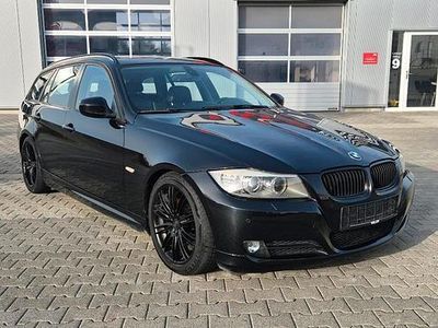 Gebraucht BMW 320 Comfort Edition 170 PS (125 kW) 2010 Schwarz Kombi
