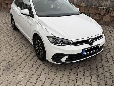Gebraucht VW Polo Life 95 PS (69 kW) 2023 Weiß Kleinwagen