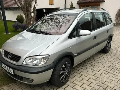 Gebraucht Opel Zafira 125 PS (91 kW) 2002 Van / Kleinbus