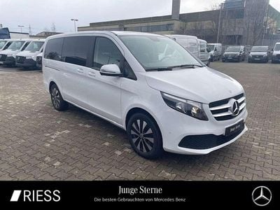 Usata Mercedes V220 163 CV (119 kW) 2022 Bianco Monovolume