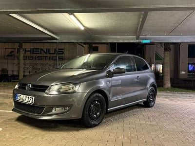 Gebraucht VW Polo Life 69 PS (50 kW) 2015 Grau Kleinwagen