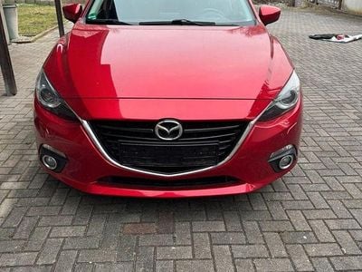 Gebraucht Mazda 3 Center-Line 120 PS (88 kW) 2014 Rot Limousine