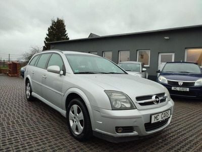 Gebraucht Opel Vectra Edition 155 PS (114 kW) 2005 Silber Kombi