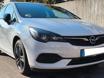 Weiß Gebraucht 2021 Opel Astra Design Edition Limousine | 13.900 € (Guter Preis)