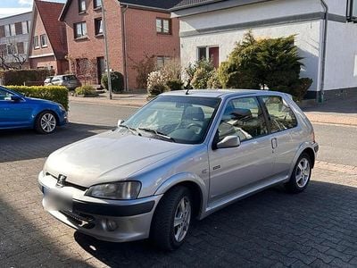 Usata Peugeot 106 Sport 80 CV (58 kW) 1998 Argento Utilitaria