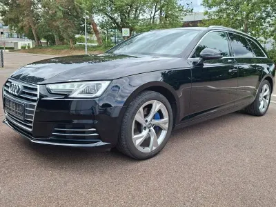 Gebraucht Audi A4 Sport 218 PS (160 kW) 2016 Schwarz Kombi
