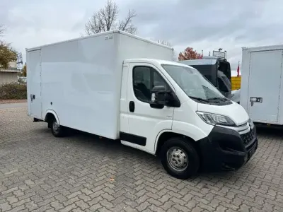Używany Citroën Jumper 140 KM (102 kW) 2021 Biały Minivan