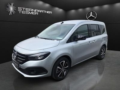 Mercedes EQT200