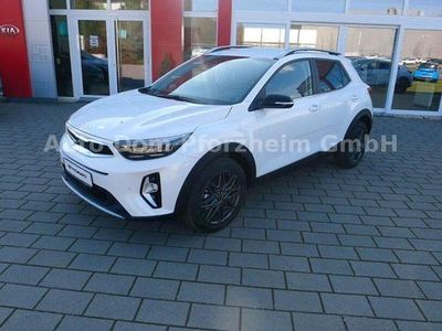 Snow white pearl met.(swp) Gebraucht 2024 Kia Stonic SUV | 24.890 € (Teuer)