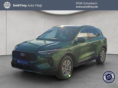 Neu Ford Kuga Titanium 243 PS (178 kW) 2026 Grün SUV