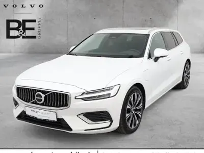 Gebraucht Volvo V60 Plus 455 PS (334 kW) 2025 Weiß Kombi