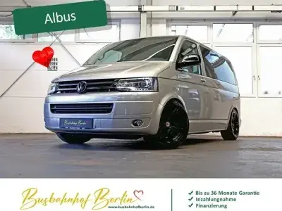 Gebraucht VW Multivan R 140 PS (102 kW) 2012 Beige Van / Kleinbus