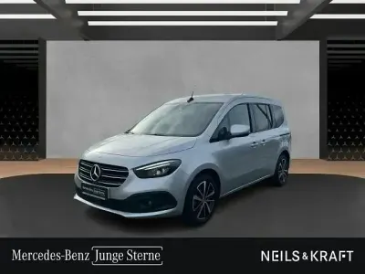 Usata Mercedes T180 Progressive 116 CV (85 kW) 2022 Argento Monovolume