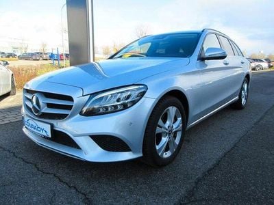 Gebraucht Mercedes C220 Classic 194 PS (142 kW) 2020 Silber Limousine