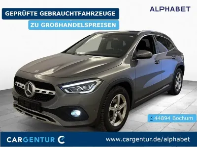 Gebraucht Mercedes GLA220 Progressive 190 PS (139 kW) 2023 Grau SUV