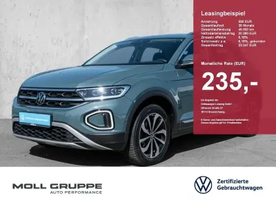 Gebraucht VW T-Roc Style 110 PS (80 kW) 2023 Petroleum blue (metallic) SUV