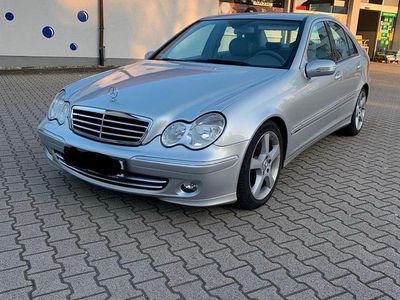 Mercedes C320
