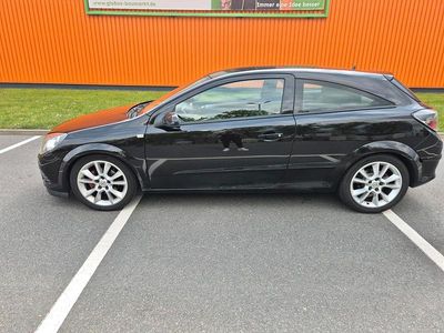 Gebraucht Opel Astra GTC 140 PS (102 kW) 2006 Schwarz Coupé
