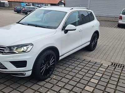 Gebraucht VW Touareg Terrain Tech 262 PS (192 kW) 2014 Weiß SUV