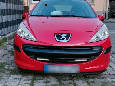 Gebraucht Peugeot 207 95 PS (69 kW) 2009 Rot Kombi