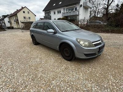 Begagnad Opel Astra 101 HK (74 kW) 2004 Grå Kombi