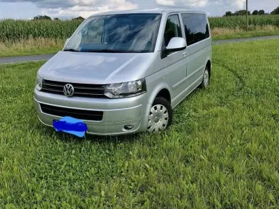 Gebraucht VW T5 Trendline 140 PS (102 kW) 2010 Grau Van