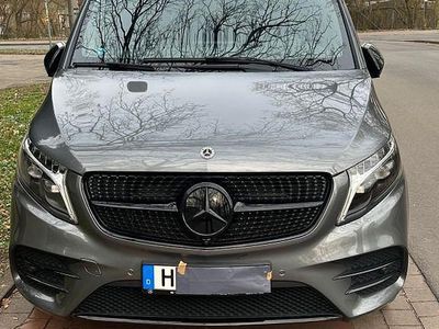 Gebraucht Mercedes V300 Avantgarde 237 PS (174 kW) 2023 Grau Van / Kleinbus