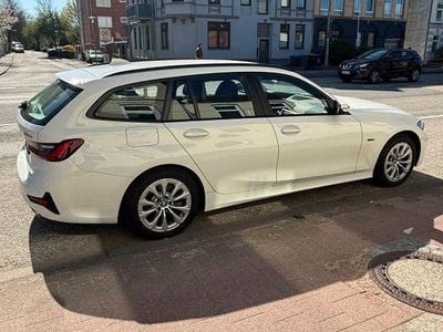 Second-hand BMW 320e 163 CP (119 kW) 2022 Alb Break
