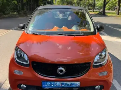 Gebraucht Smart ForFour Passion 71 PS (52 kW) 2015 Orange Kleinwagen