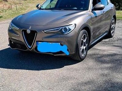 Gebraucht Alfa Romeo Stelvio 180 PS (132 kW) 2018 Braun SUV