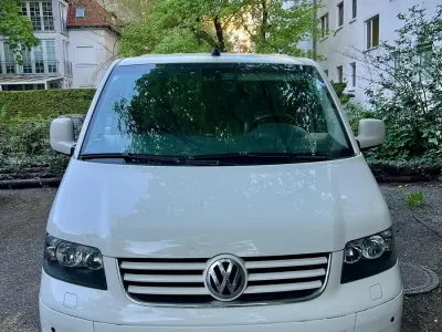 Gebraucht VW Caravelle 174 PS (127 kW) 2006 Weiß Van